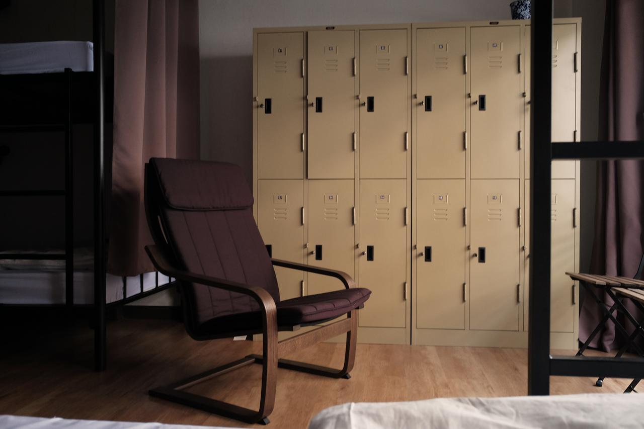 Phresh Hostel Бангкок Экстерьер фото