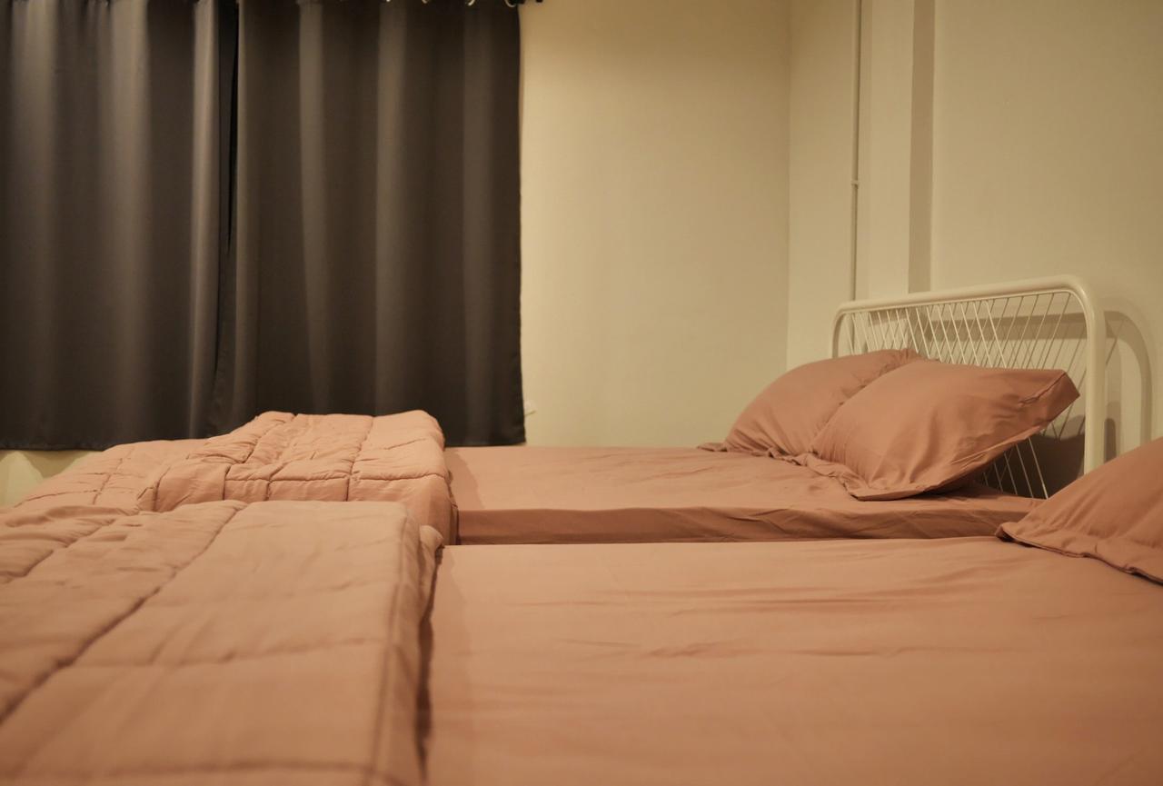 Phresh Hostel Бангкок Экстерьер фото